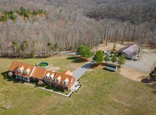 1572 Poss Rd, Smithville, TN 37166