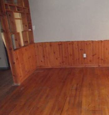 3rd image of 1460 NW 40th St