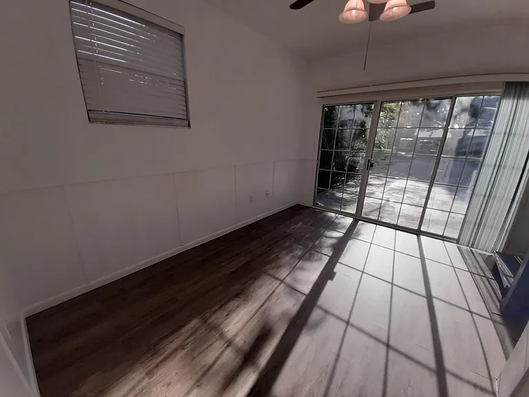 4031 Iola Dr — Photo 19