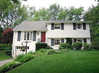 913 Bebout Rd, Venetia, PA 15367