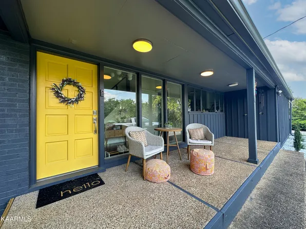 745 Morningside Dr, Sevierville, TN 37862