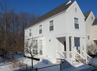 3232 Cardinal Dr, Ann Arbor, MI 48108