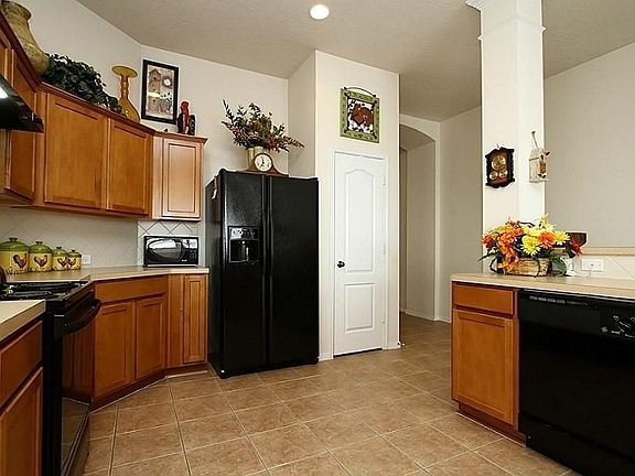 4th image of 17303 Brookhollow Grove Ct