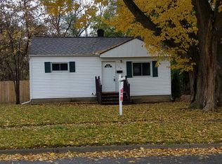 159 Kissane Ave, Brighton, MI 48116