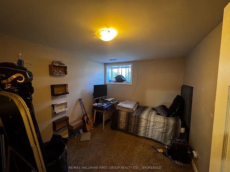 1098 Woodhaven Dr — Photo 39