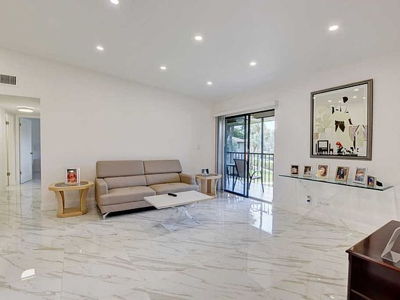 2nd image of 15488 Lakes Of Delray Blvd APT 203