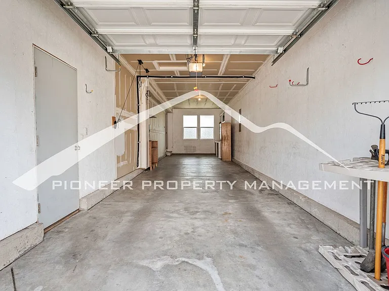7604 Firehawk Ln — Photo 20