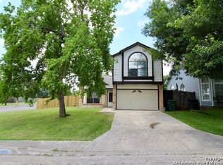 5905 Burning Sunrise Dr, San Antonio, TX 78244