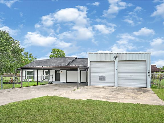 3rd image of 1434 County Road 850