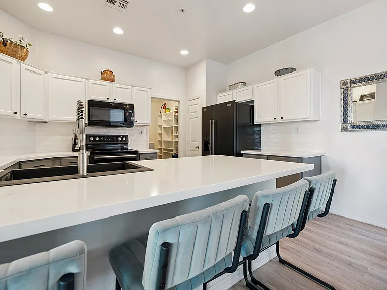 16600 N Thompson Peak Pkwy #2053 — Photo 7