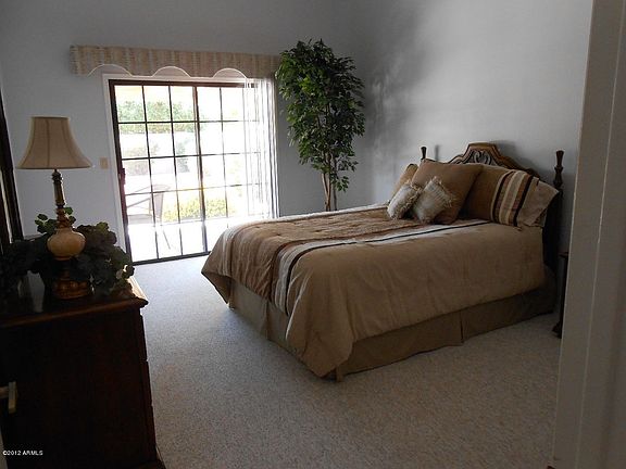 5th image of 9827 W Behrend Dr