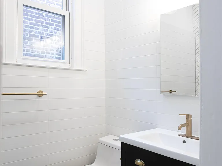 50 Hauxhurst Ave #1 — Photo 8