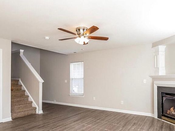 2nd image of 5821 Wallace Ave
