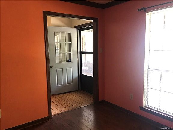 5th image of 417 Glade Park Dr