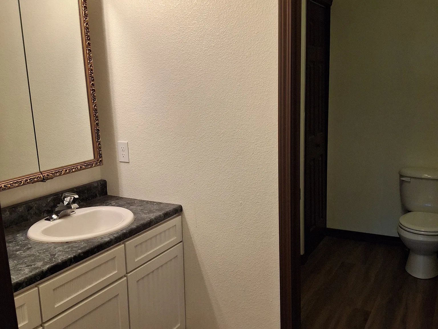 3 bed, 1800 sqft, $1,800 — Photo 4