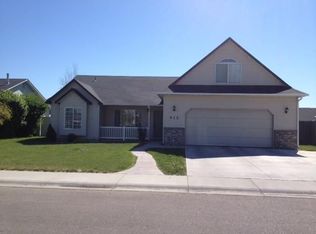 412 N Coppertree Dr, Nampa, ID 83651