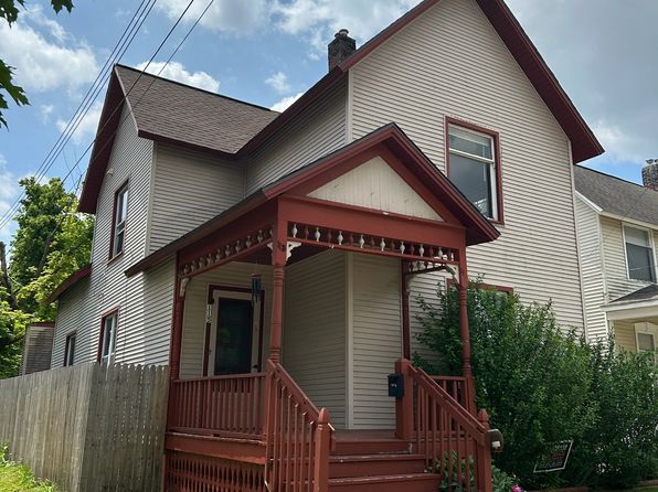 115 W Grand River Ave #1