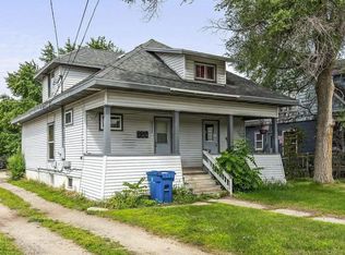 833 N Mitchell St #2, Cadillac, MI 49601