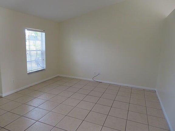 2nd image of 3067 SW Lucerne St