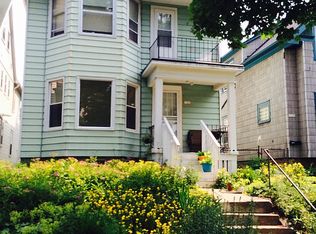 1201 E Meinecke Ave, Milwaukee, WI 53212