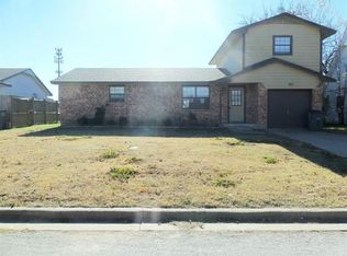 107 NE Babbit St, Lawton, OK 73507