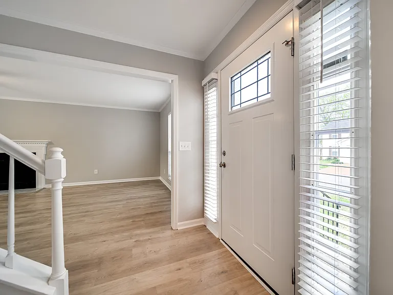 344 N Birchwood Dr — Photo 6