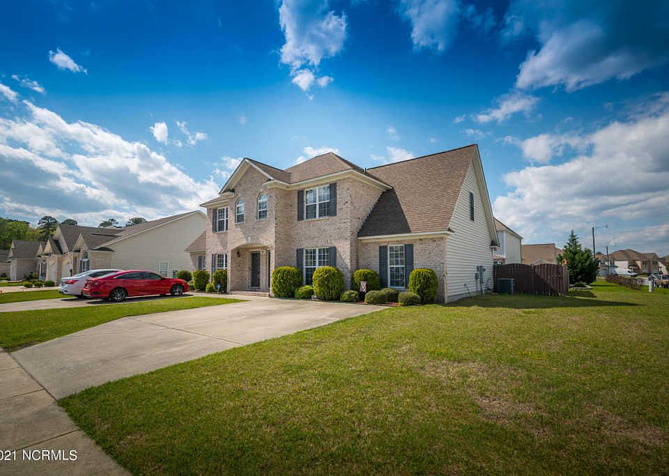 1st image of 1601 B Cambria Dr