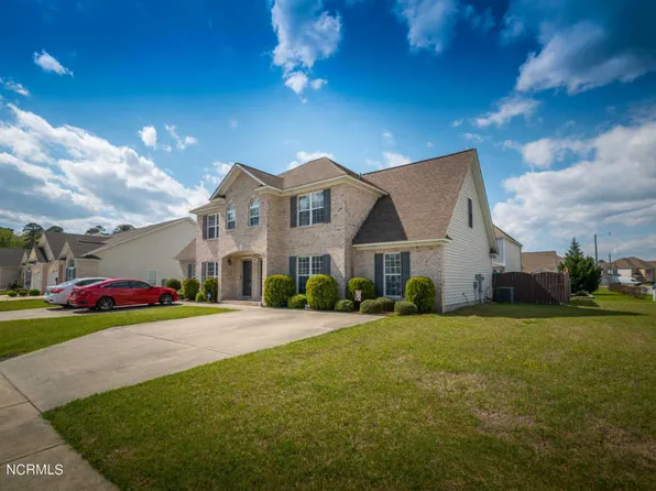 1601 B Cambria Dr, Greenville, NC 27834