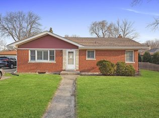 413 W Center St, Itasca, IL 60143