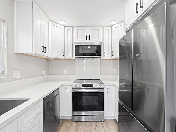 3rd image of 4142-48 Udall St #4142A
