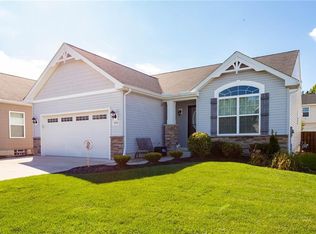 3782 Parkside Cir E, Lorain, OH 44053