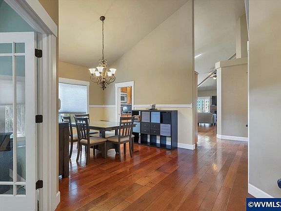 5th image of 3845 Aberdeen St S