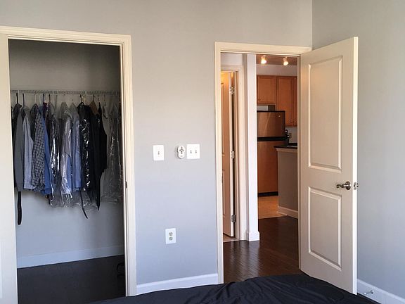 4th image of 2665 Prosperity Ave APT 407