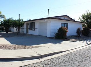 281 W Vivian Ln, Hemet, CA 92543