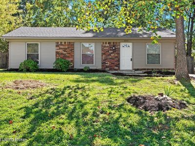 8215 Candelabrum Pl, Louisville, KY, 40214