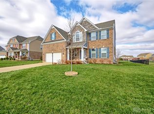 9629 Linden Brook Dr, Centerville, OH 45458