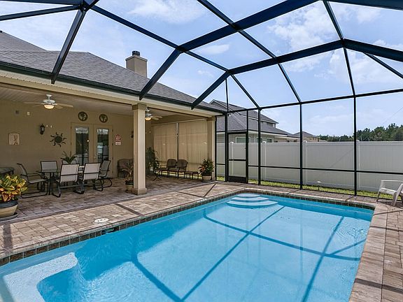 Pool_View_2