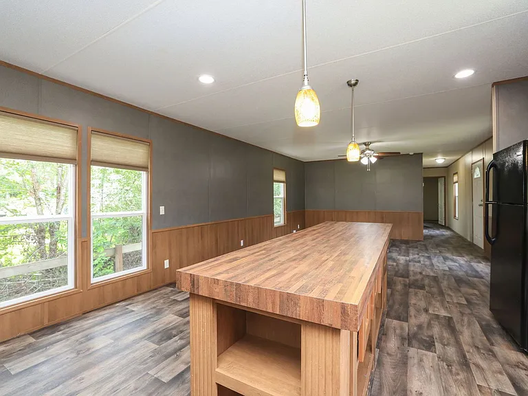 33940 Ansley Rd — Photo 16
