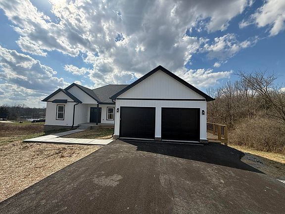 4th image of 260 Cold Springs Dr