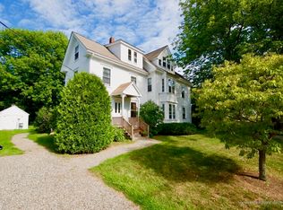 11 Spring St, Camden, ME 04843