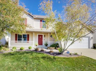 29 Prenzler Dr, Bloomington, IL 61704