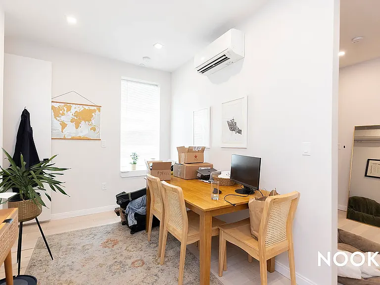 978 Kent Ave #1E — Photo 15