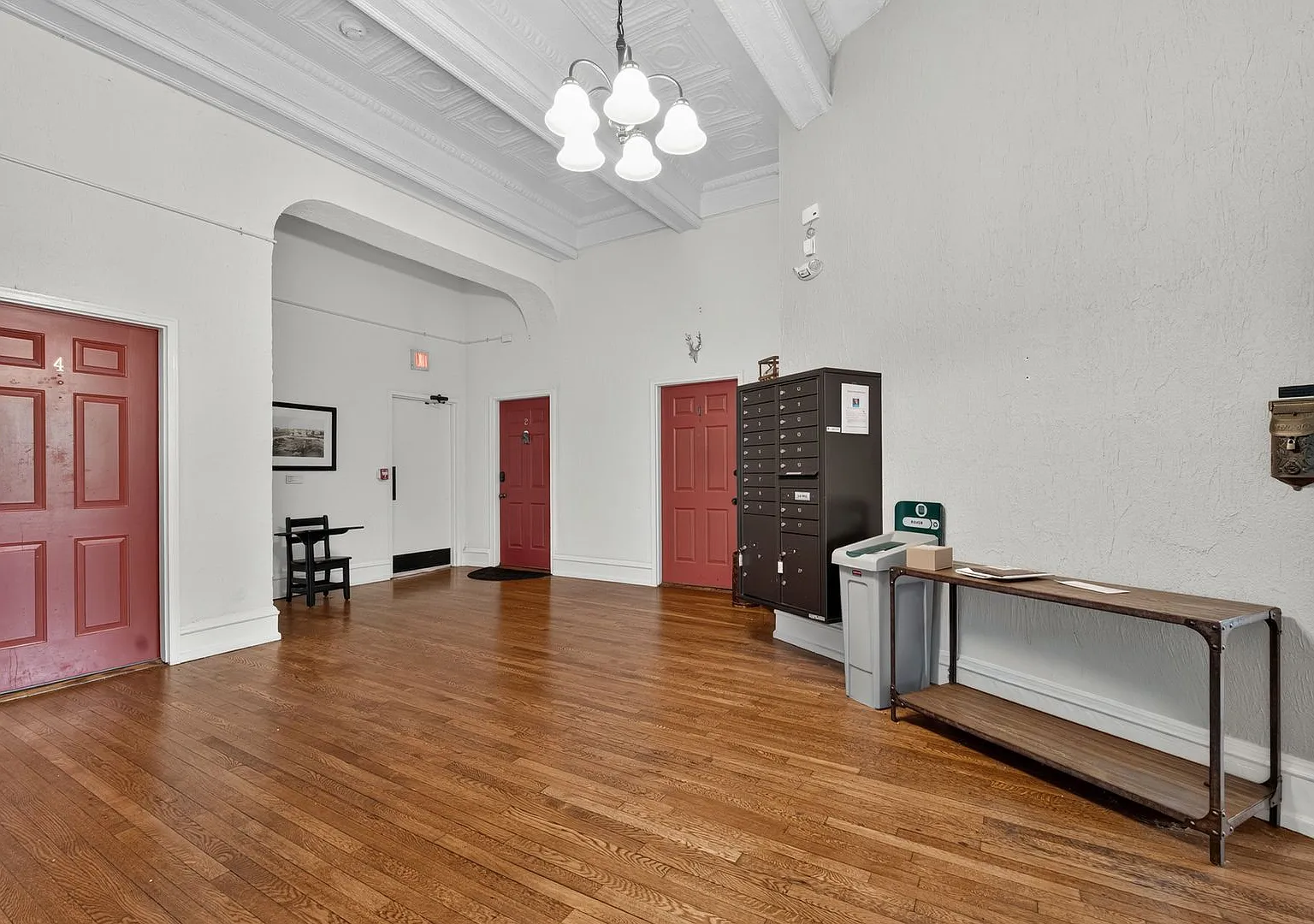 Welcome to the Baynard House; Elegant, Spacious & Bright Showing- Showing Saturday 8/15 11am-11:15am — Photo 4
