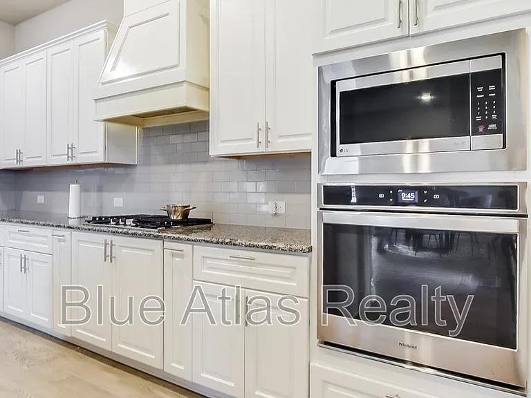 4001 Bear Creek Ct — Photo 6