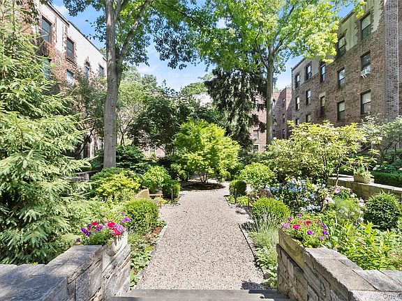 2nd image of 64 Sagamore Road #G6