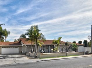 17324 Los Jardines W, Fountain Valley, CA 92708