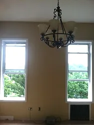 Rented by Robyn Lee, LREB