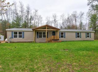 6461 N Amy School Rd, Howard City, MI 49329