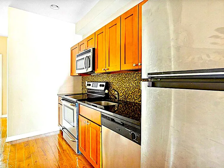 1839 Willington St #B — Photo 2