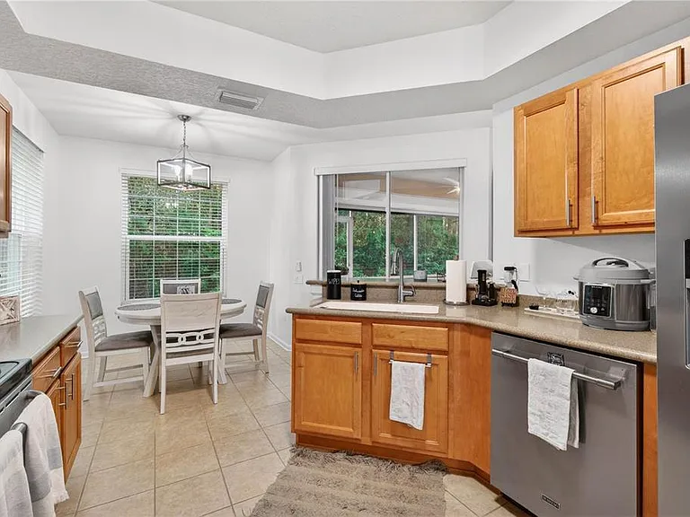 852 Lantern Way — Photo 22